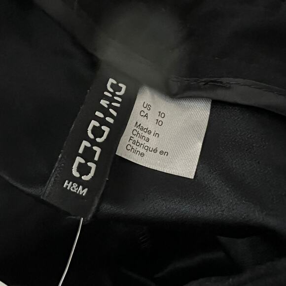 H&M Divided Overall Jumper Dress Imitation Suede Black Size 10 NEW - Picture 5 of 8